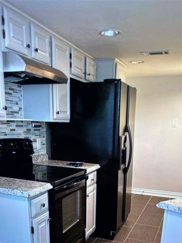 3115 Royal Gable Drive, Dallas, TX 75229