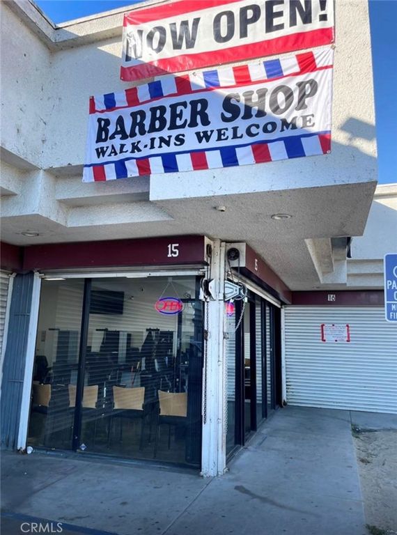 810 W Rosecrans Avenue 15, Compton, CA 90222 — photo 2