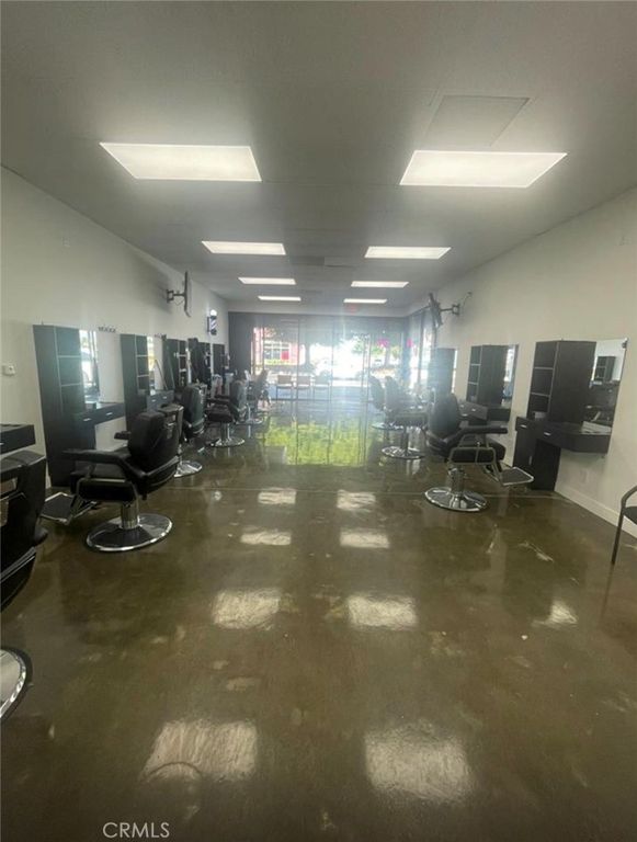 810 W Rosecrans Avenue 15, Compton, CA 90222 — photo 3