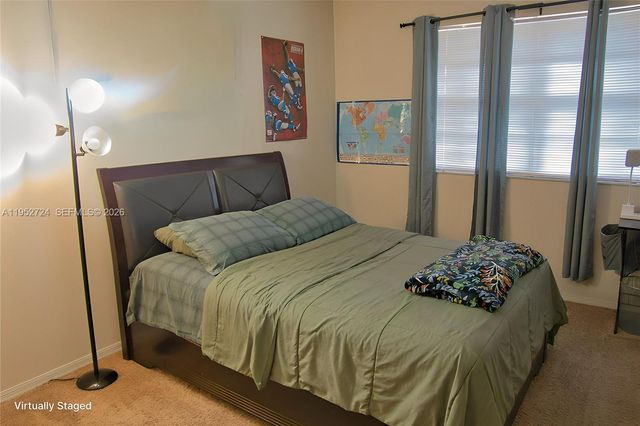 215 SW 117th Terrace 14304, Pembroke Pines, FL 33025