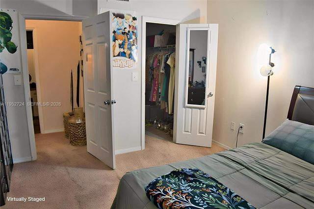 215 SW 117th Terrace 14304, Pembroke Pines, FL 33025