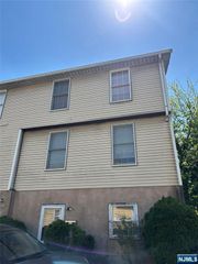 25 Wetmore Avenue 2, Maplewood, NJ 07040