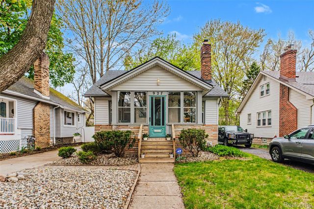 927 N Maple Avenue, Royal Oak, MI 48067