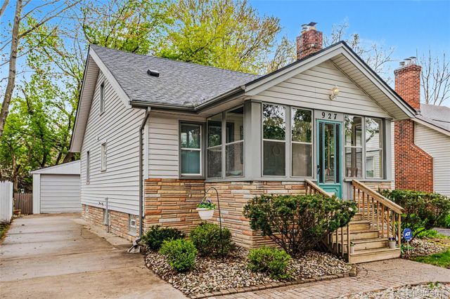 927 N Maple Avenue, Royal Oak, MI 48067