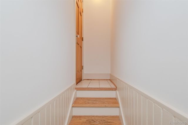 927 N Maple Avenue, Royal Oak, MI 48067