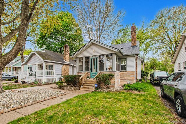 927 N Maple Avenue, Royal Oak, MI 48067