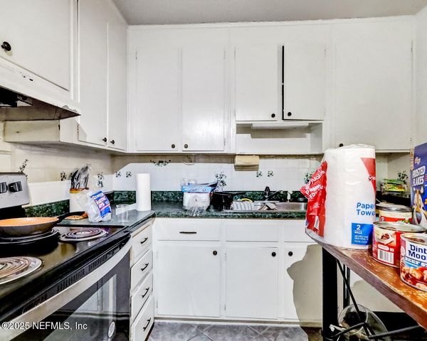 959 MCTYRE Court, Jacksonville, FL 32254