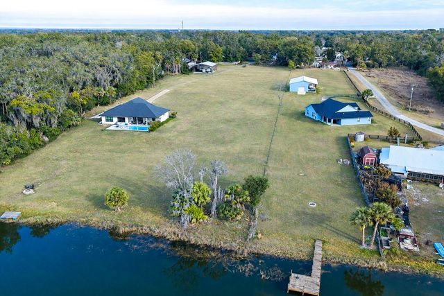 ROSE ST, Umatilla, FL 32784