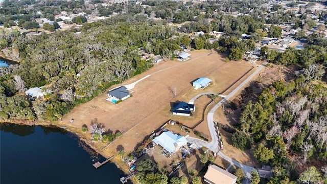 ROSE ST, Umatilla, FL 32784