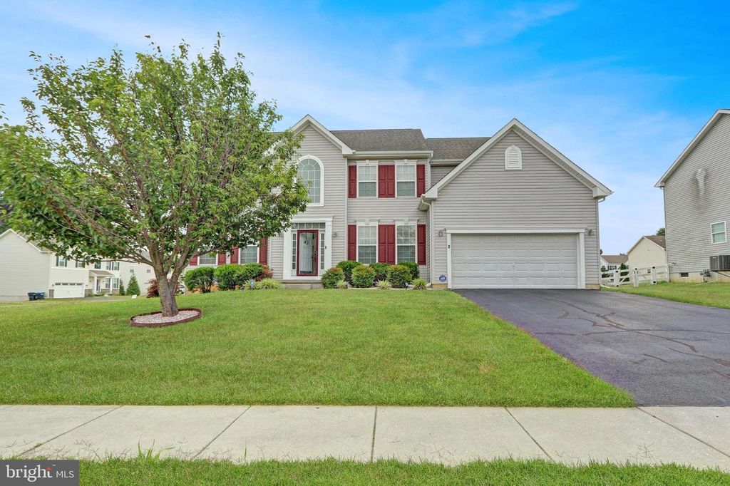 2 TROUBLE LN, Smyrna, DE 19977