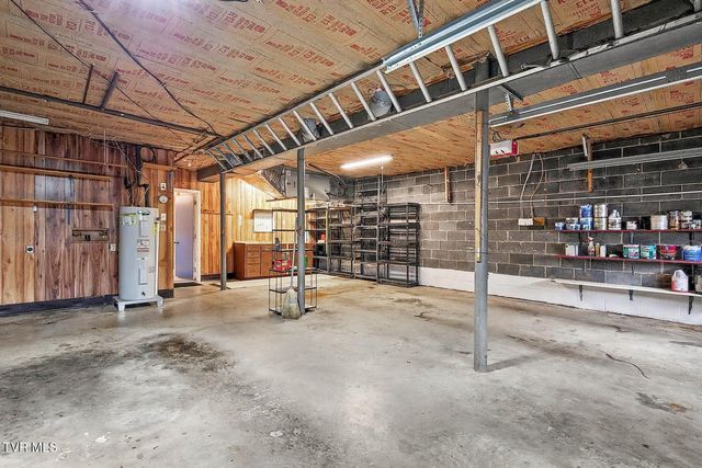 1140 Eastbrook Drive, Kingsport, TN 37663