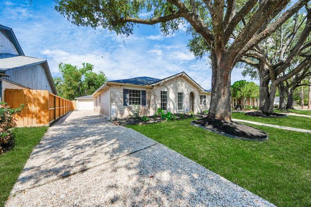6222 Vicki John Drive, Houston, TX 77096