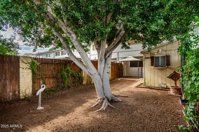 2533 W Rose Lane, Phoenix, AZ 85017