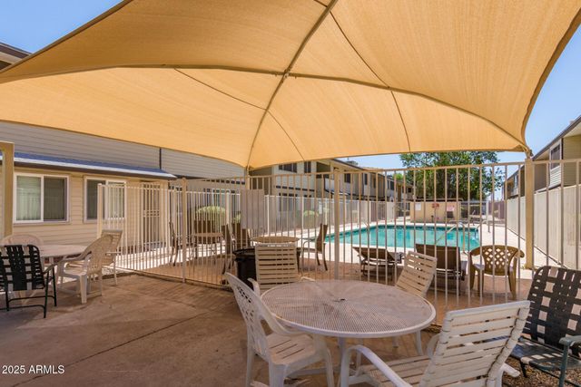 2533 W Rose Lane, Phoenix, AZ 85017