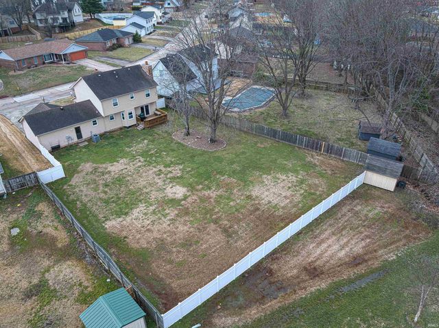 404 Brookview Drive, Evansville, IN 47711