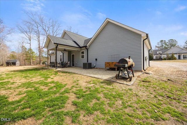 93 Eagle Swoop Street, Zebulon, NC 27597