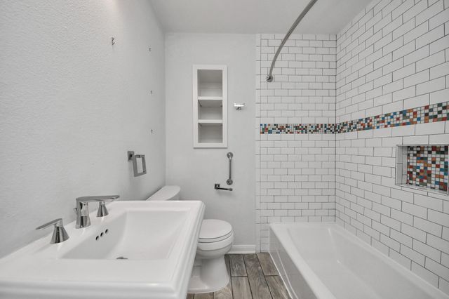 1505 Chippendale Road, Houston, TX 77018