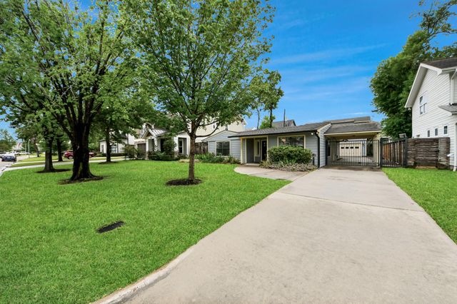 1505 Chippendale Road, Houston, TX 77018