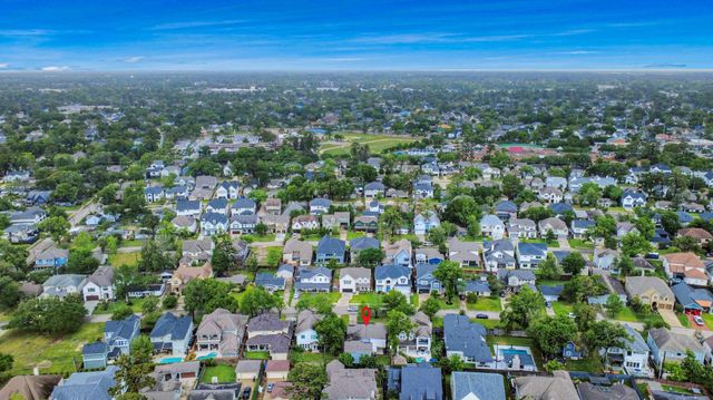 1505 Chippendale Road, Houston, TX 77018