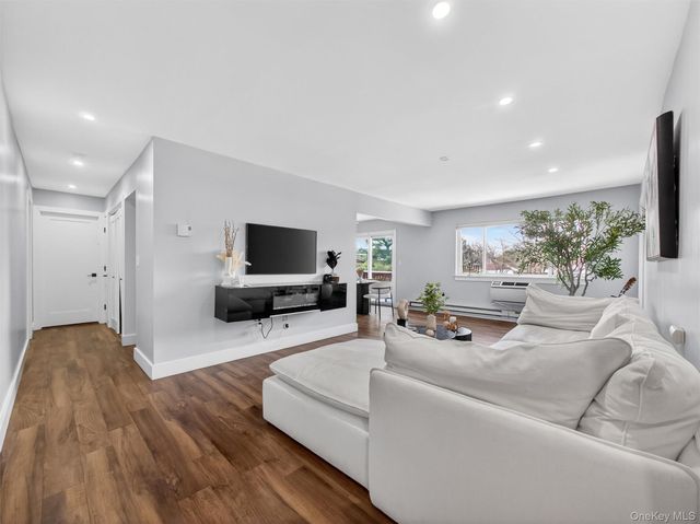 75 Richard Court, Pomona, NY 10970