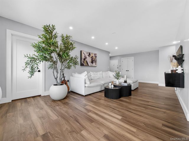 75 Richard Court, Pomona, NY 10970