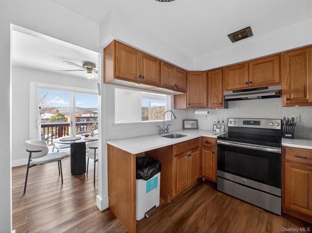 75 Richard Court, Pomona, NY 10970