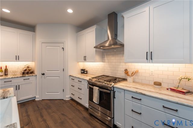 12509 N Readers Ln, Manakin Sabot, VA 23103