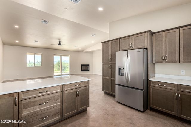 3855 W Camino Del Norte W, Tucson, AZ 85742