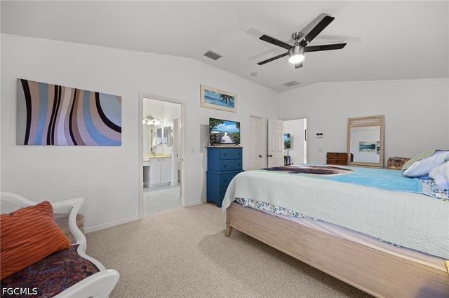 4676 Varsity CIR, Lehigh Acres, FL 33971