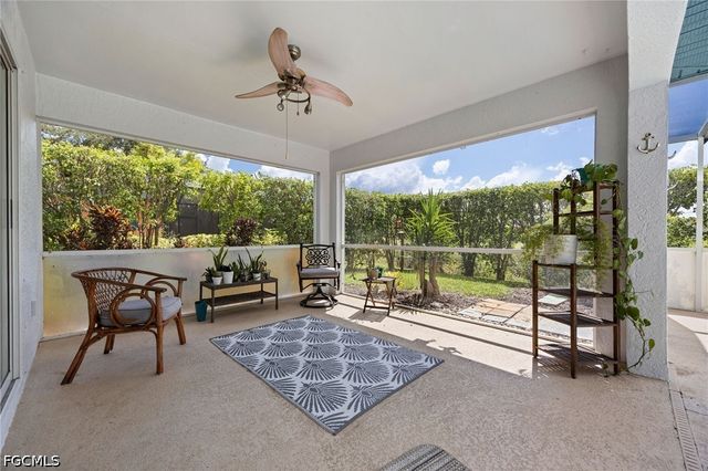 4676 Varsity CIR, Lehigh Acres, FL 33971