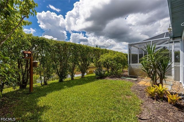 4676 Varsity CIR, Lehigh Acres, FL 33971