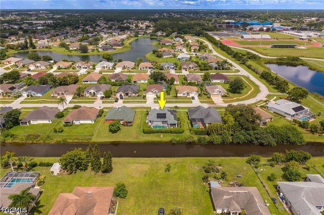 4676 Varsity CIR, Lehigh Acres, FL 33971