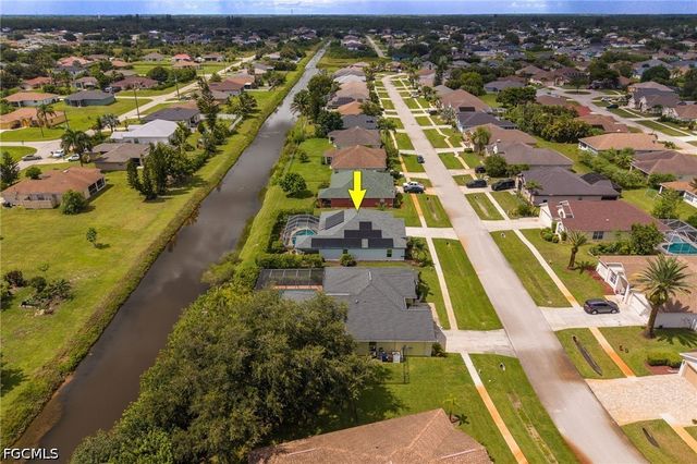 4676 Varsity CIR, Lehigh Acres, FL 33971