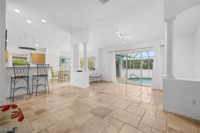 4676 Varsity CIR, Lehigh Acres, FL 33971