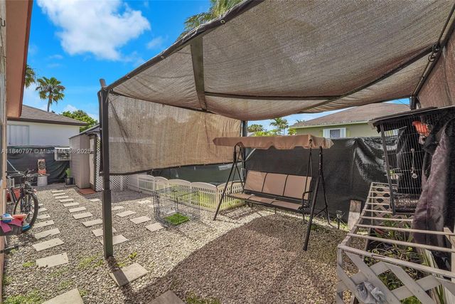 12217 SW 203rd Ter, Miami, FL 33177