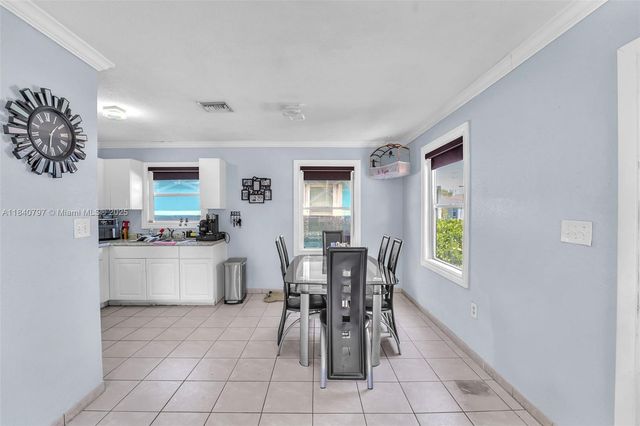 12217 SW 203rd Ter, Miami, FL 33177