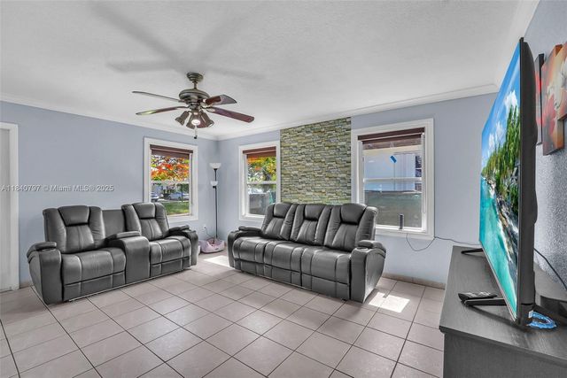 12217 SW 203rd Ter, Miami, FL 33177