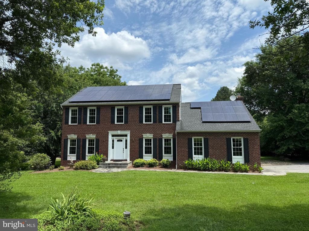 9213 HUNTMASTER ROAD, Laytonsville, MD 20882