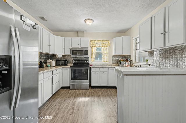 5710 NE 140th Court, Williston, FL 32696