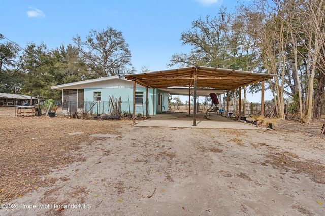 5710 NE 140th Court, Williston, FL 32696