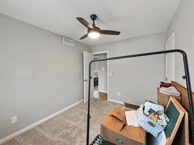 3607 E 41st Court, Des Moines, IA 50317