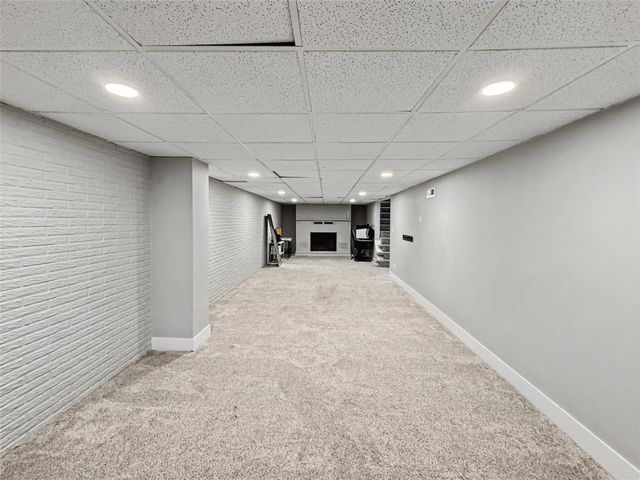 3607 E 41st Court, Des Moines, IA 50317