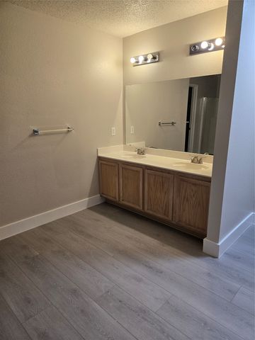 2524 Brinlee Branch Lane, Mckinney, TX 75071