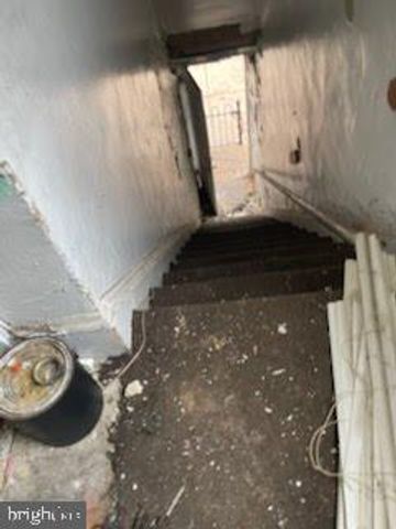 1108 W 3RD ST, Chester, PA 19013