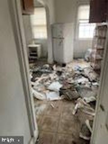 1108 W 3RD ST, Chester, PA 19013