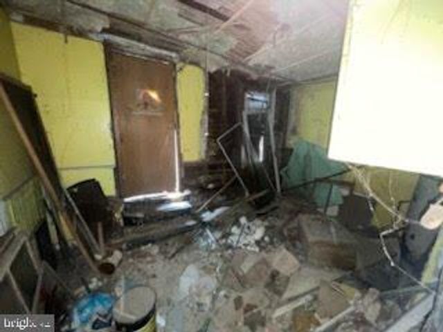 1108 W 3RD ST, Chester, PA 19013