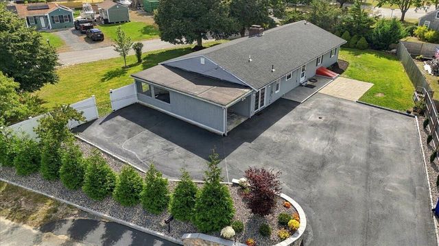 42 Hazelmoor Road, South Yarmouth, MA 02664