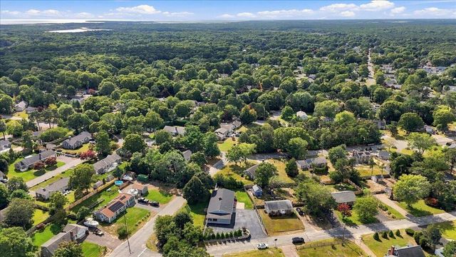 42 Hazelmoor Road, South Yarmouth, MA 02664