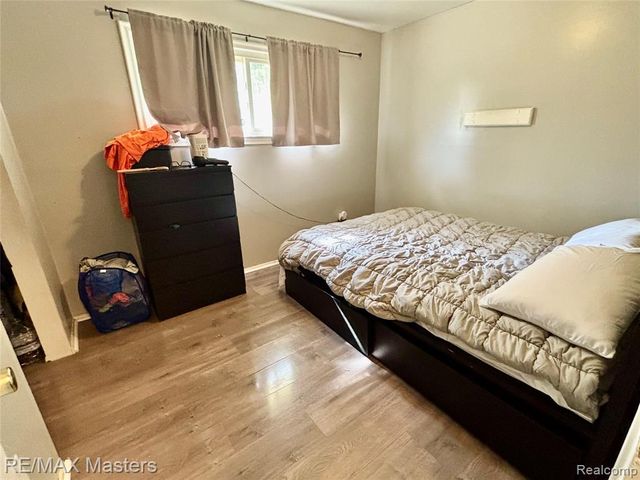 5901 Ziegler Street, Taylor, MI 48180
