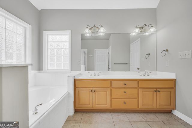 216 Overland Trail, Mcdonough, GA 30252